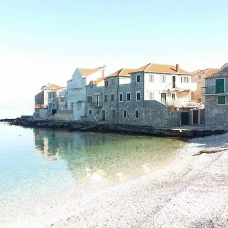 Sonja 4+3 Apartment